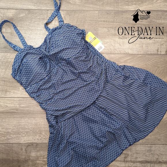 Shekini Plus Size Boyshort Swimdress One Piece Swimsuit Size XXL - Picture 2 of 7